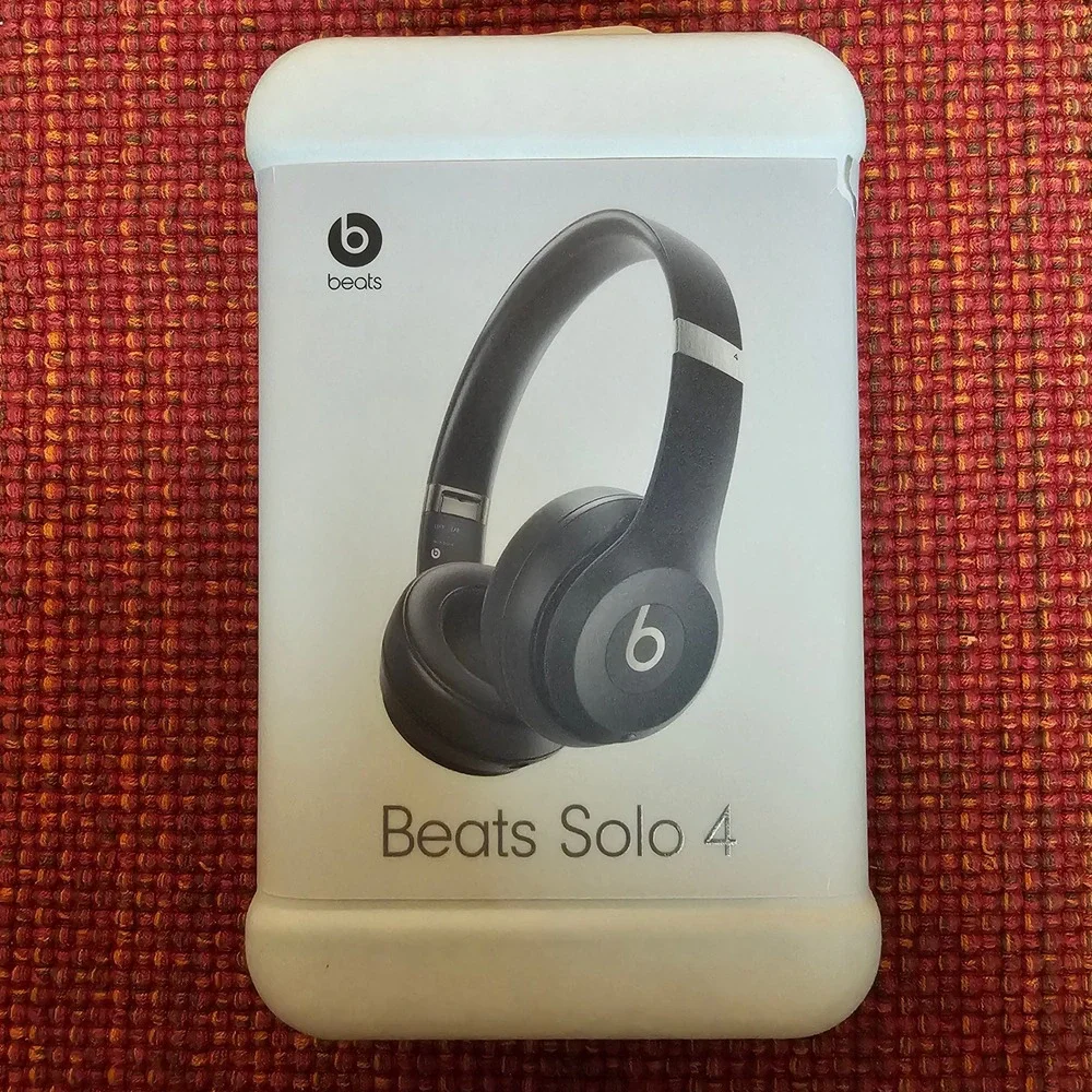 Beats Solo 4 On-Ear Wireless Headphones Matte Black MUW23LL/A Bluetooth New Open